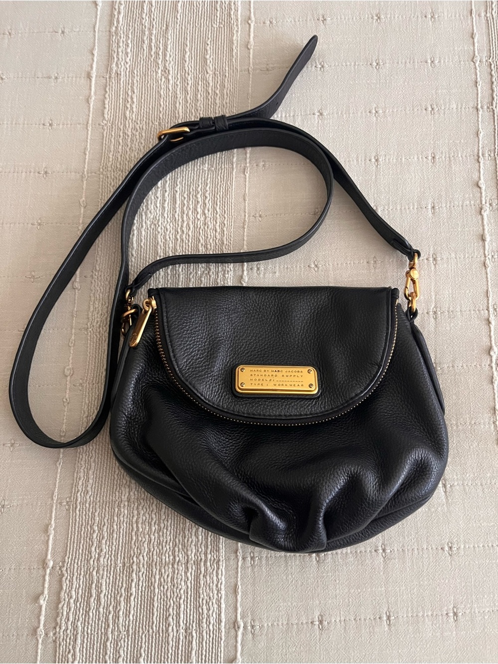 Marc by Marc Jacobs New Q mini Natasha Black Leather Crossbody with Gold Plaque